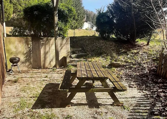 Aux Abords Du Ruisseau *